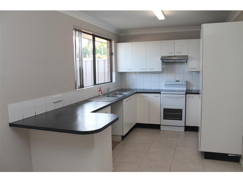 1 Glenair Avenue, West Nowra NSW 2541