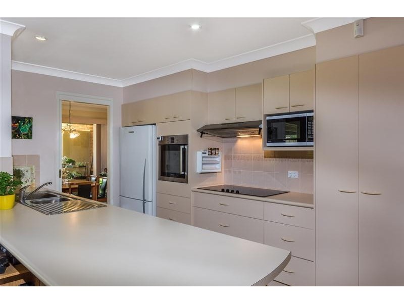 6 Bamarook Place, North Nowra NSW 2541