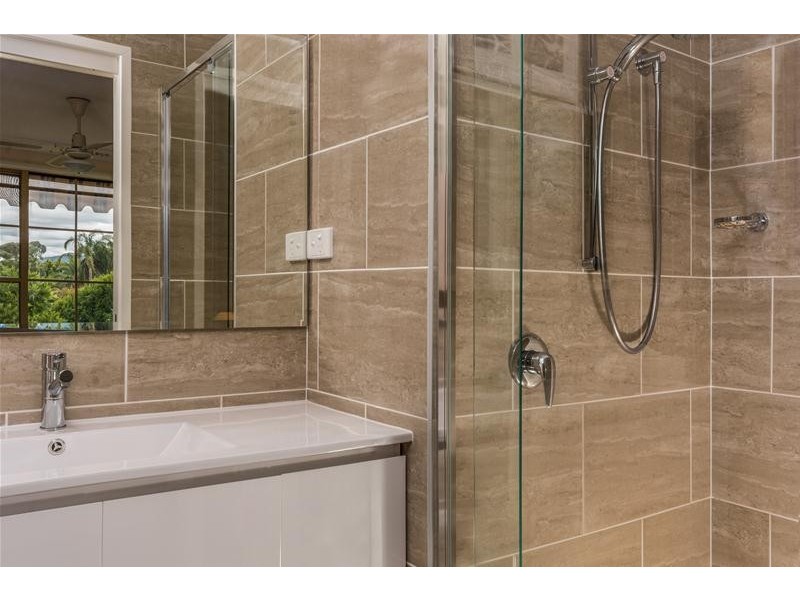 6 Bamarook Place, North Nowra NSW 2541