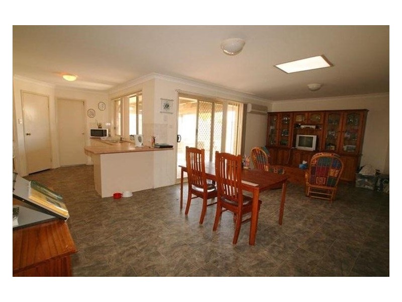 31 Sophia Road, Worrigee NSW 2540