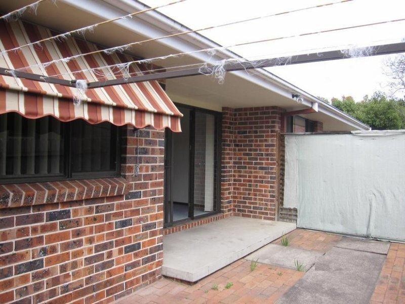 2/22 Dalwah Street, Bomaderry NSW 2541