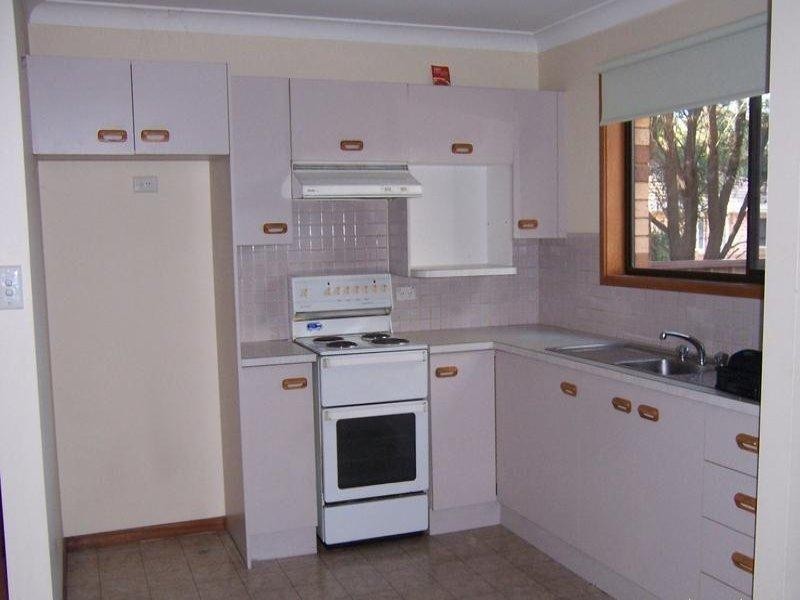 3/2 Elwin Court, North Nowra NSW 2541