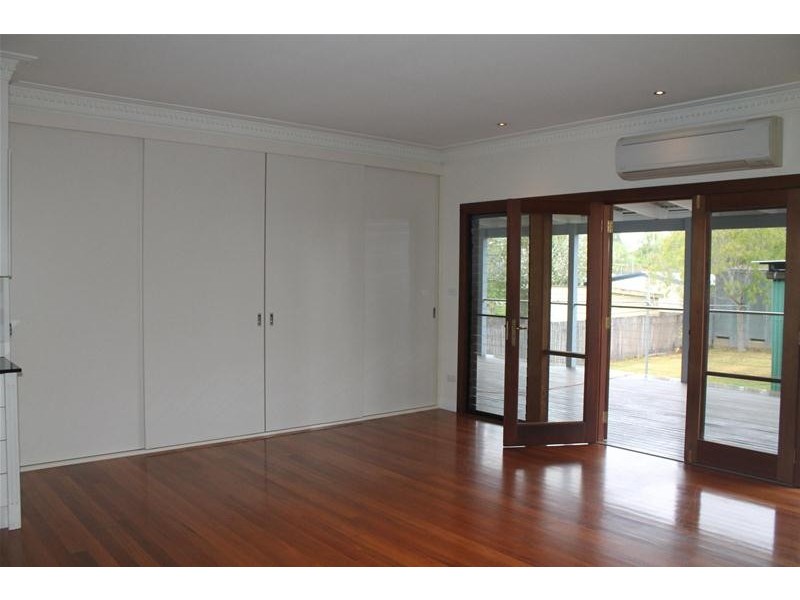 6 Wilson Avenue, Nowra NSW 2541