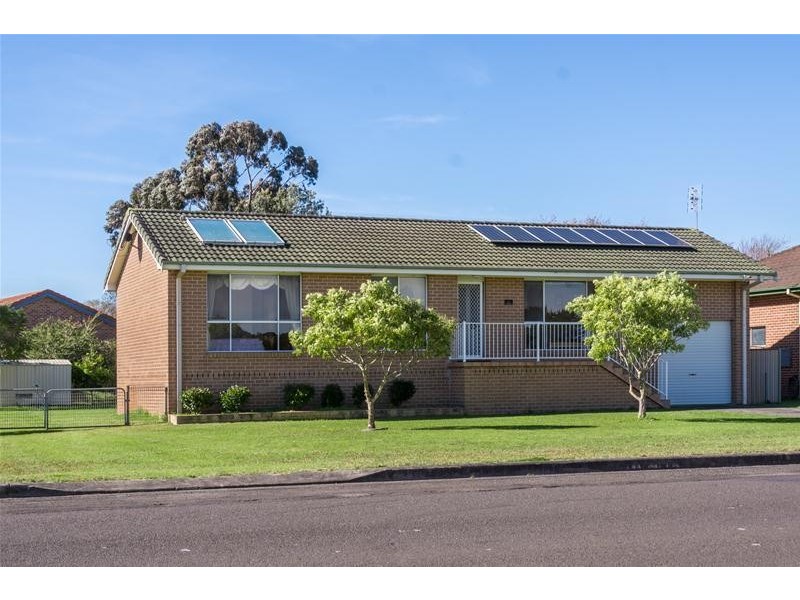 54 Greens Road, Greenwell Point NSW 2540