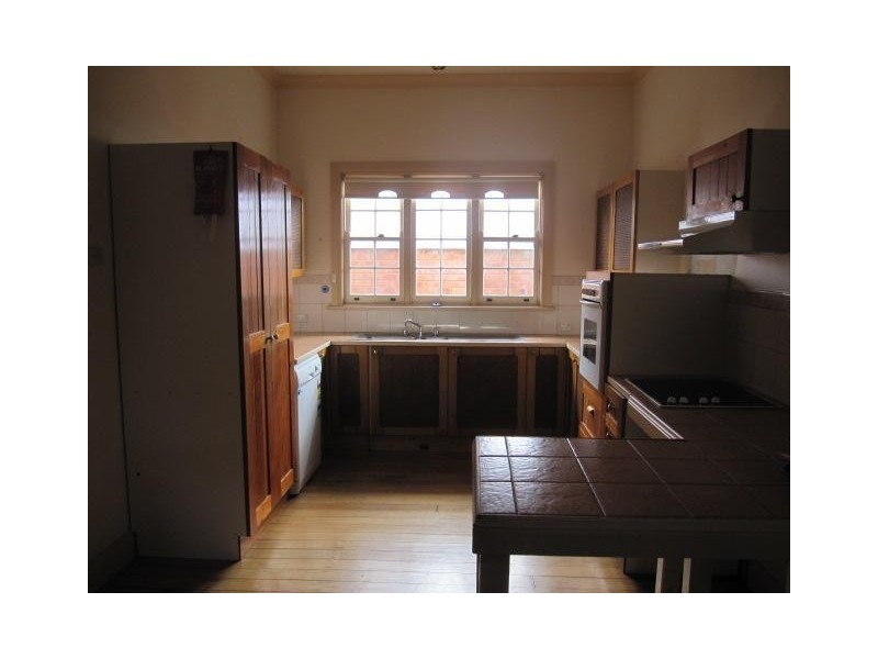 9 Osborne Street, Nowra NSW 2541