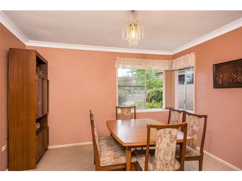 52 Walsh Crescent, North Nowra NSW 2541