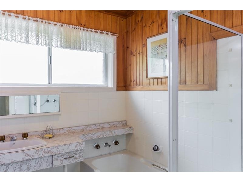 52 Walsh Crescent, North Nowra NSW 2541