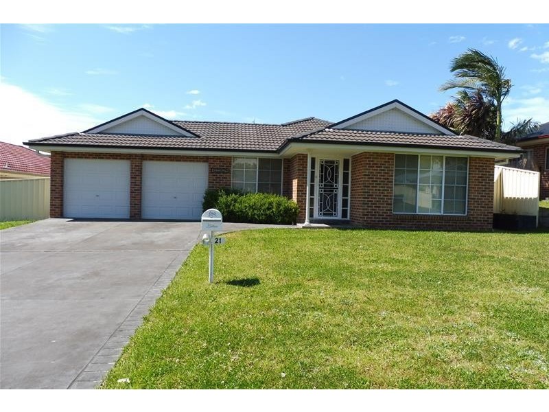 21 Kardella Avenue, Nowra NSW 2541