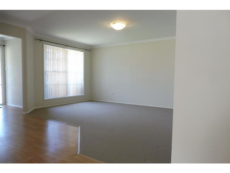 21 Kardella Avenue, Nowra NSW 2541