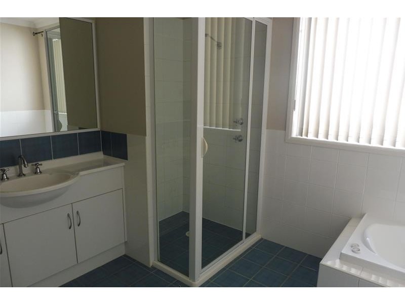 21 Kardella Avenue, Nowra NSW 2541