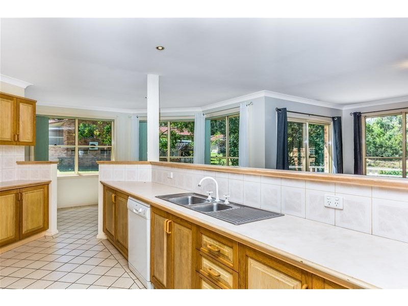 31 Lochaven Drive, Bangalee NSW 2541