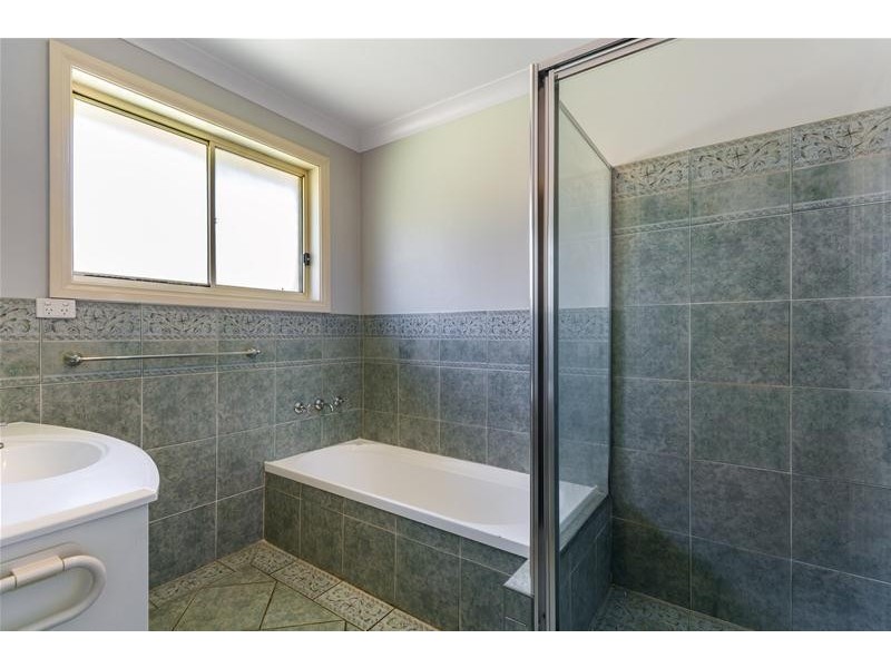 31 Lochaven Drive, Bangalee NSW 2541