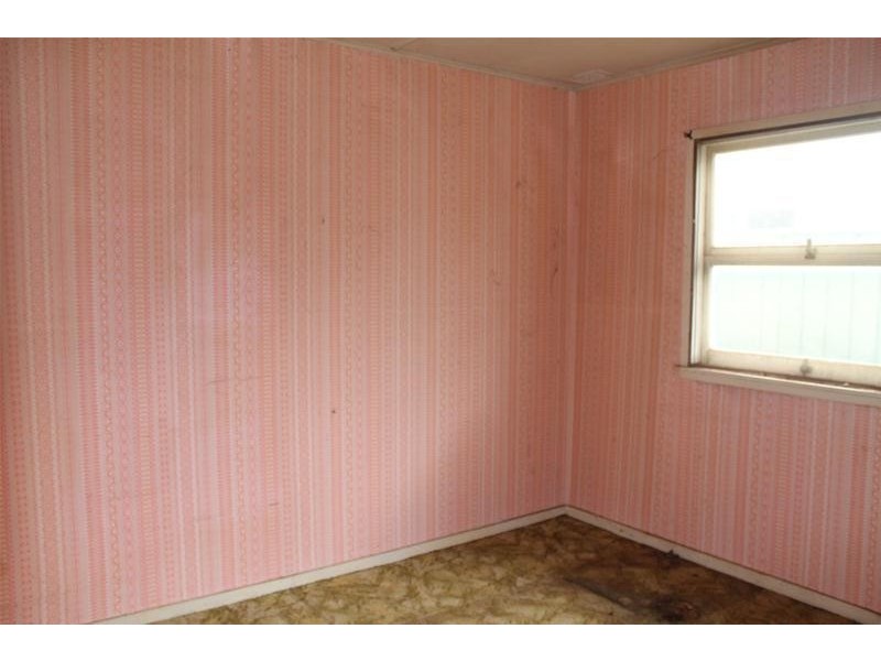 45 Yalwal Road, West Nowra NSW 2541