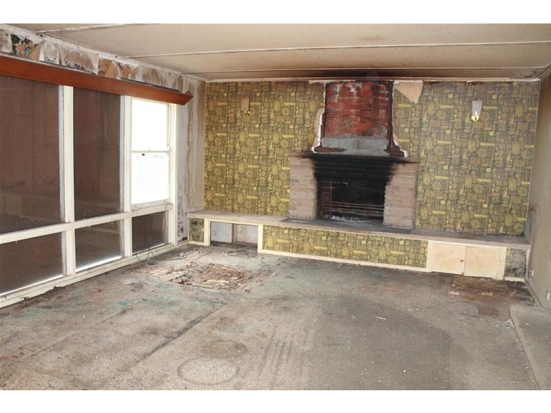 45 Yalwal Road, West Nowra NSW 2541