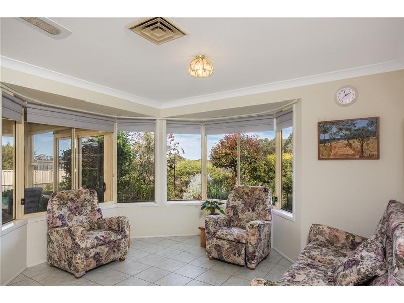 16 Socrates Place, Worrigee NSW 2540