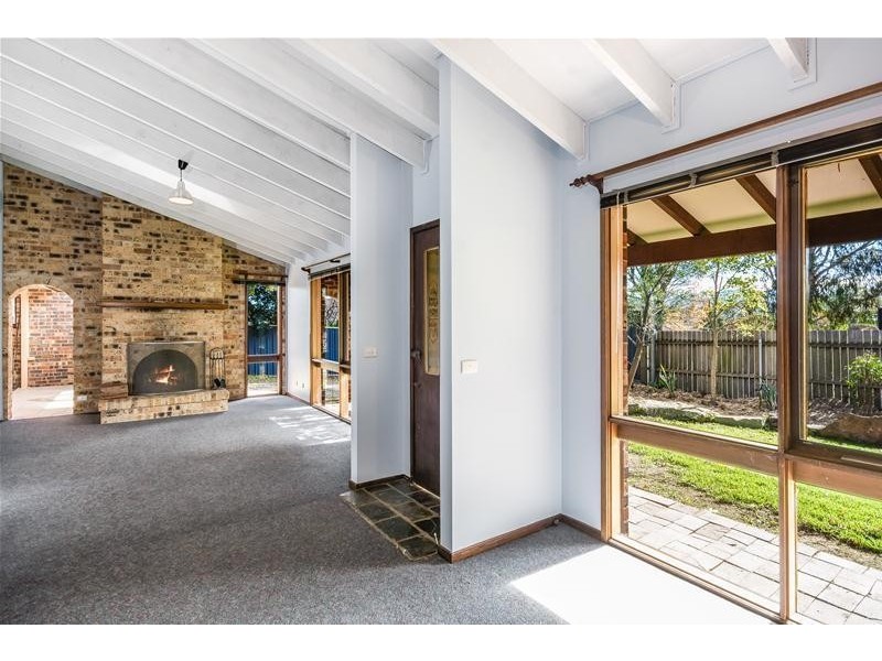 25 Taranna Crescent, Nowra NSW 2541