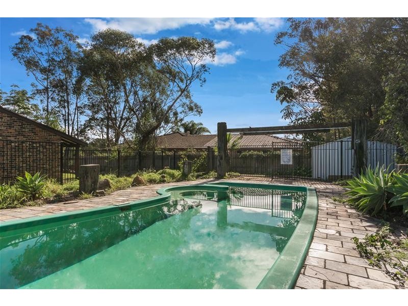 25 Taranna Crescent, Nowra NSW 2541