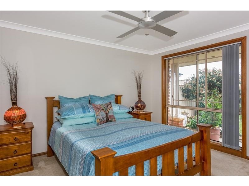 8 Rock Lilly Close, Worrigee NSW 2540