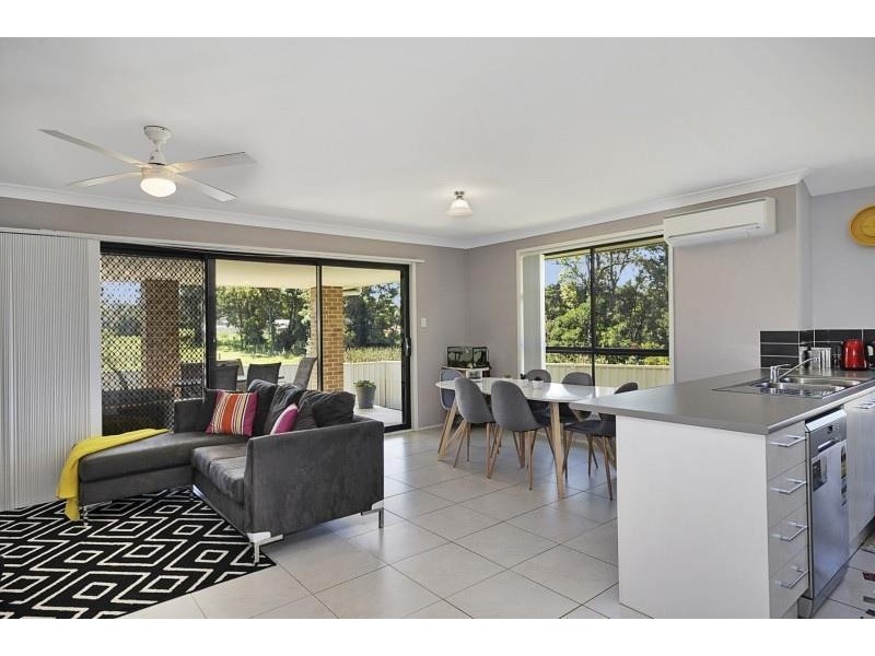 45 Candlebark Close, West Nowra NSW 2541