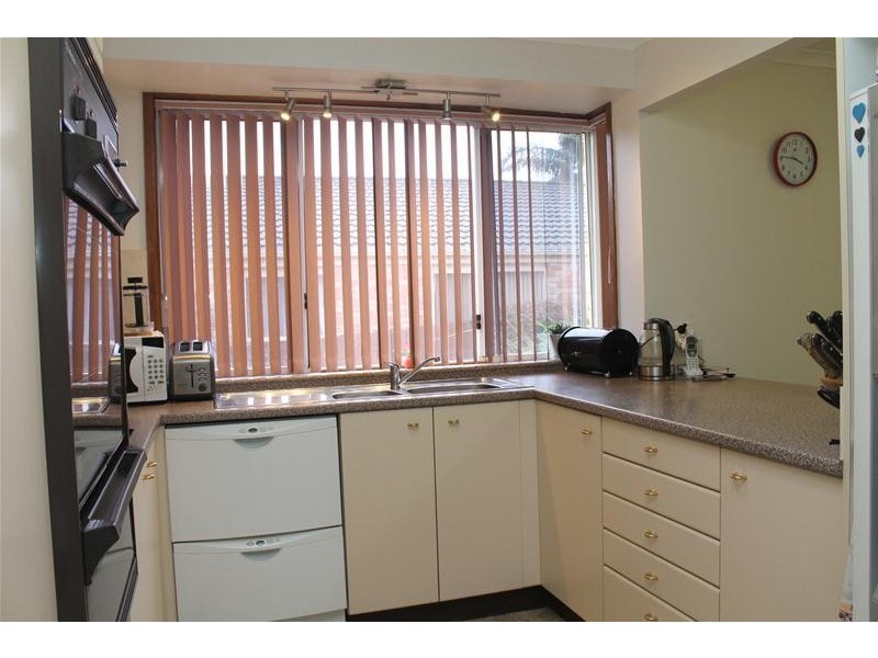 16 Pyree Street, Greenwell Point NSW 2540