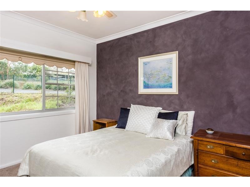 383 Princes Highway, Bomaderry NSW 2541