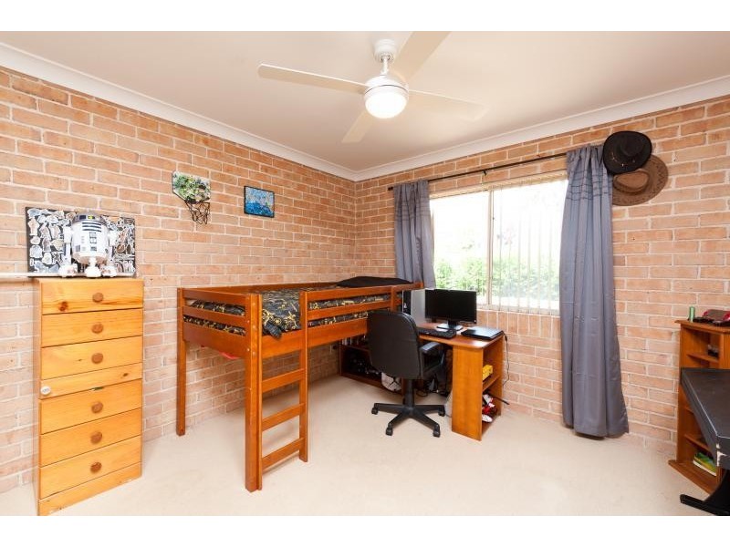 7 Gardenia Crescent, Bomaderry NSW 2541