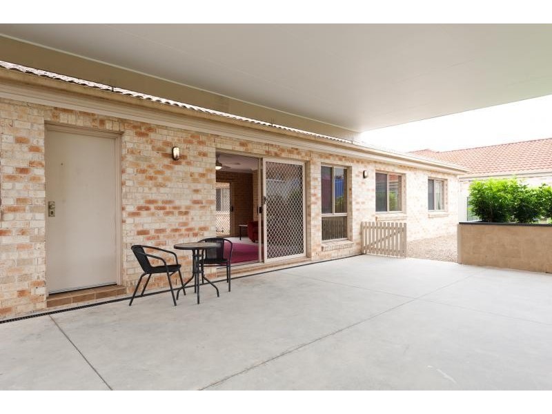 7 Gardenia Crescent, Bomaderry NSW 2541