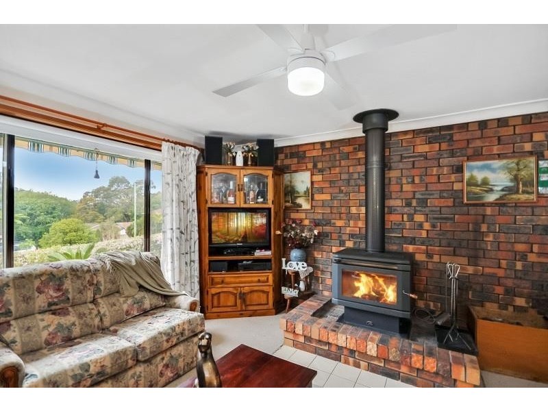 5 Ringbalin Crescent, Bomaderry NSW 2541