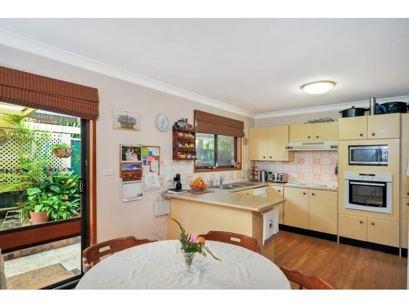 5 Ringbalin Crescent, Bomaderry NSW 2541