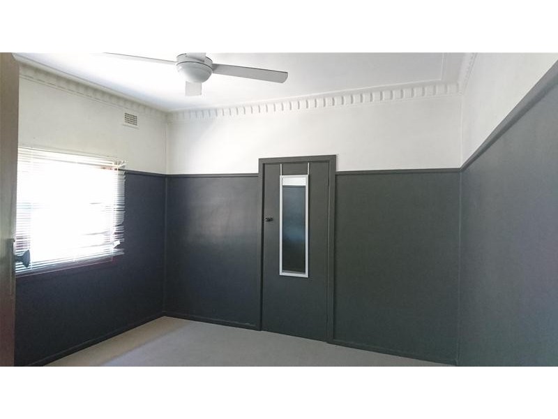 123 Plunkett Street, Nowra NSW 2541