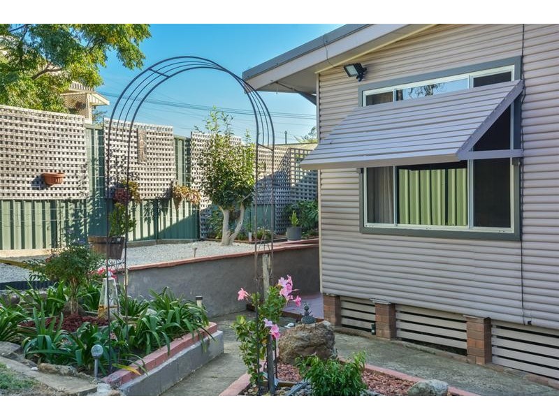 2 Elder Crescent, Nowra NSW 2541