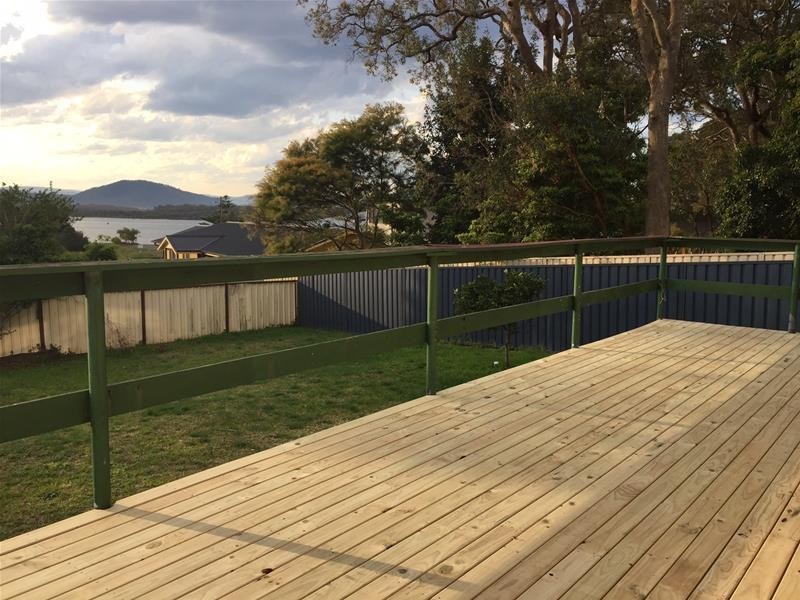 11 Ormonde Crescent, Orient Point NSW 2540