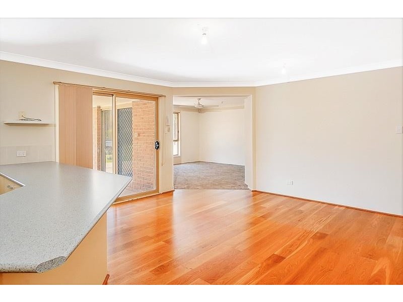 72 Hakea Close, Nowra Hill NSW 2540