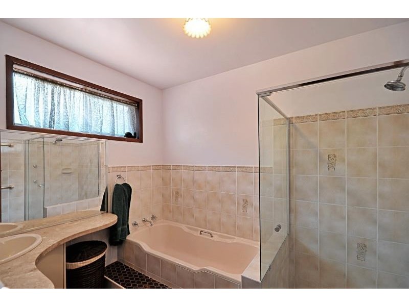 164 McKay Street, Nowra NSW 2541