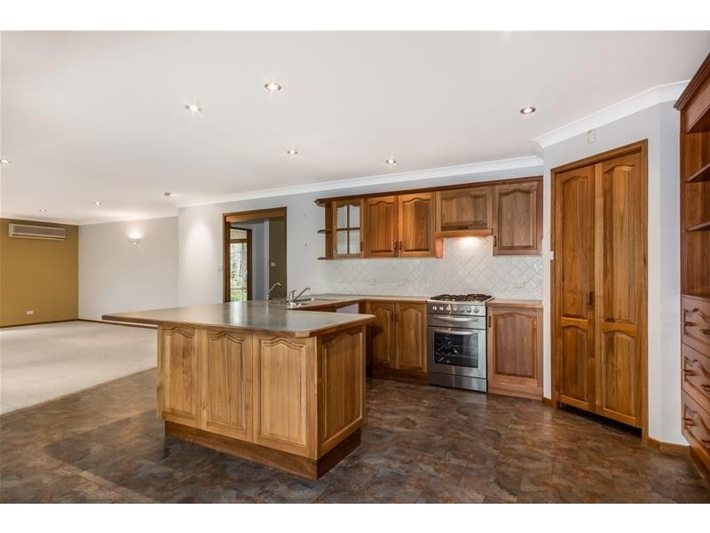 20 Philip Drive, North Nowra NSW 2541