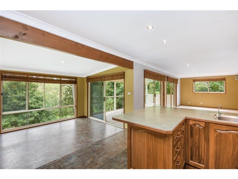 20 Philip Drive, North Nowra NSW 2541