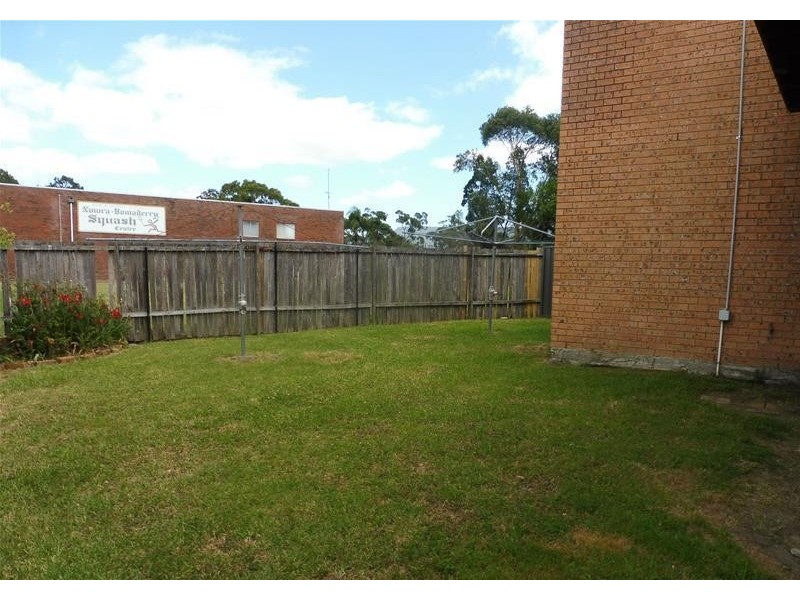 2/331 Princes Highway, Bomaderry NSW 2541