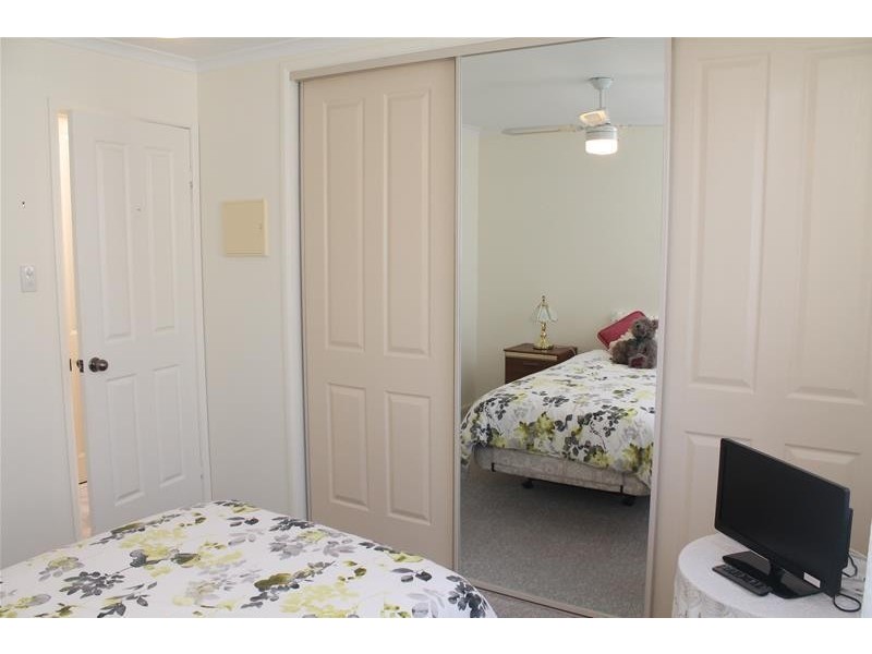 82 278-280 Princes Highway, Bomaderry NSW 2541