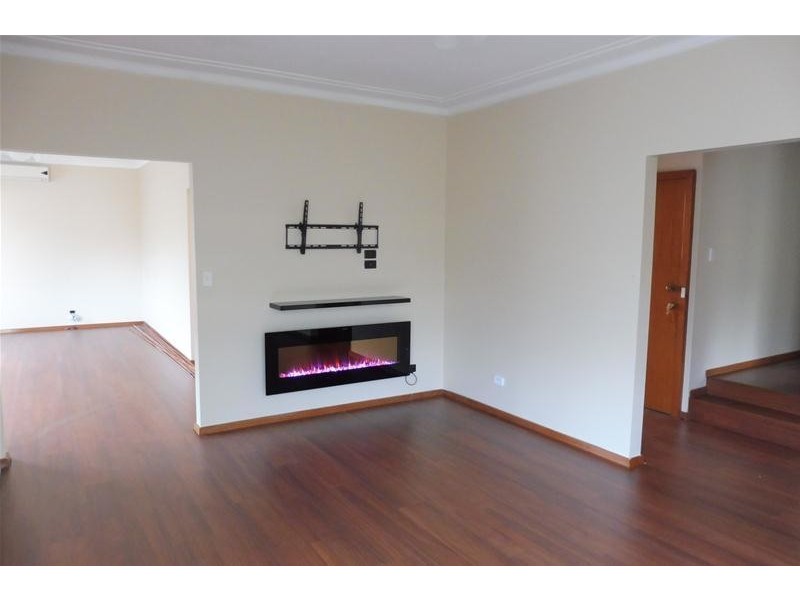 40 Tanang Street, Bomaderry NSW 2541