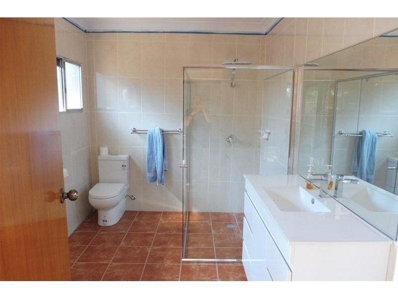 40 Tanang Street, Bomaderry NSW 2541