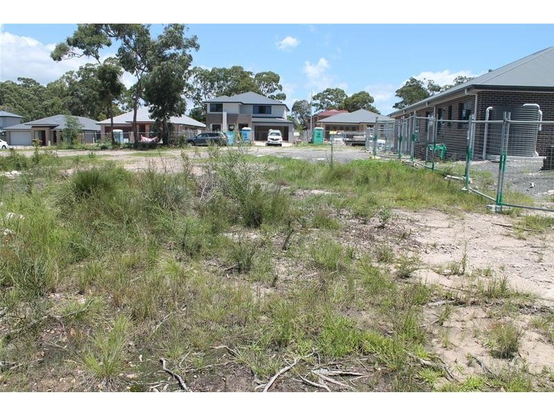 11 George Lee Way, North Nowra NSW 2541