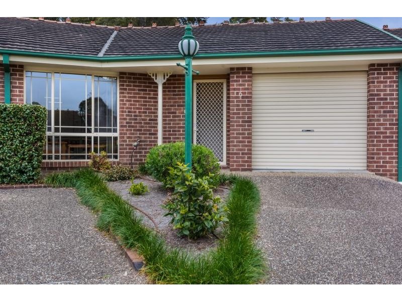 6/8 Regent Street, Bomaderry NSW 2541