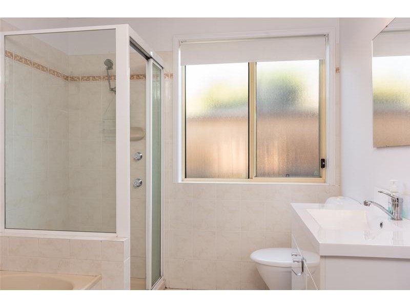 89 Lyndhurst Drive, Bomaderry NSW 2541