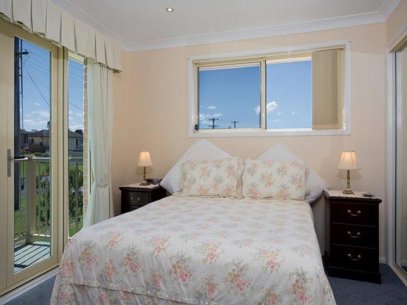 18 Jervis Street, Greenwell Point NSW 2540