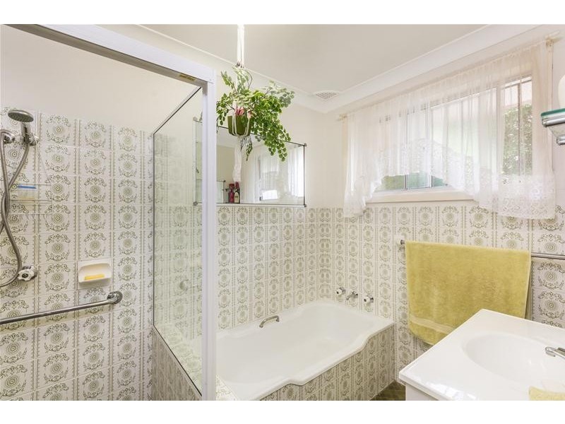 21 Seccombe Street, Nowra NSW 2541