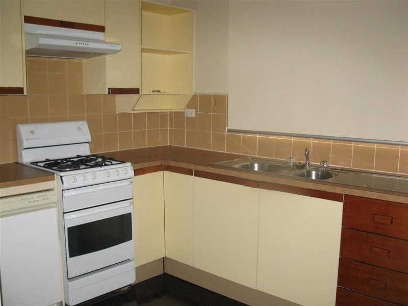 30 Shoalhaven Street, Nowra NSW 2541