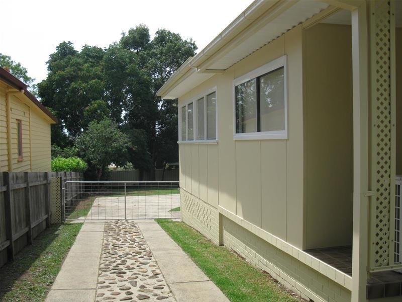 30 Shoalhaven Street, Nowra NSW 2541