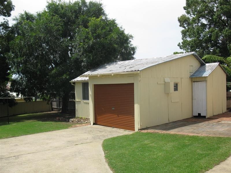 30 Shoalhaven Street, Nowra NSW 2541