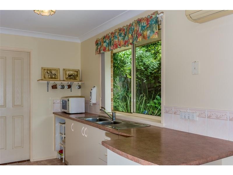 5/63 Brinawarr Street, Bomaderry NSW 2541