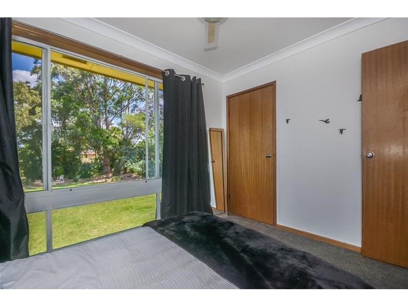 2 Woorin Close, Bomaderry NSW 2541